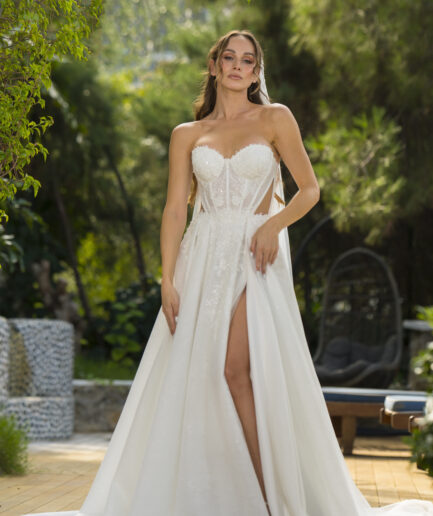 Zephyra Helen Kesim Tül Kalp Yaka Romantik Gelinlik