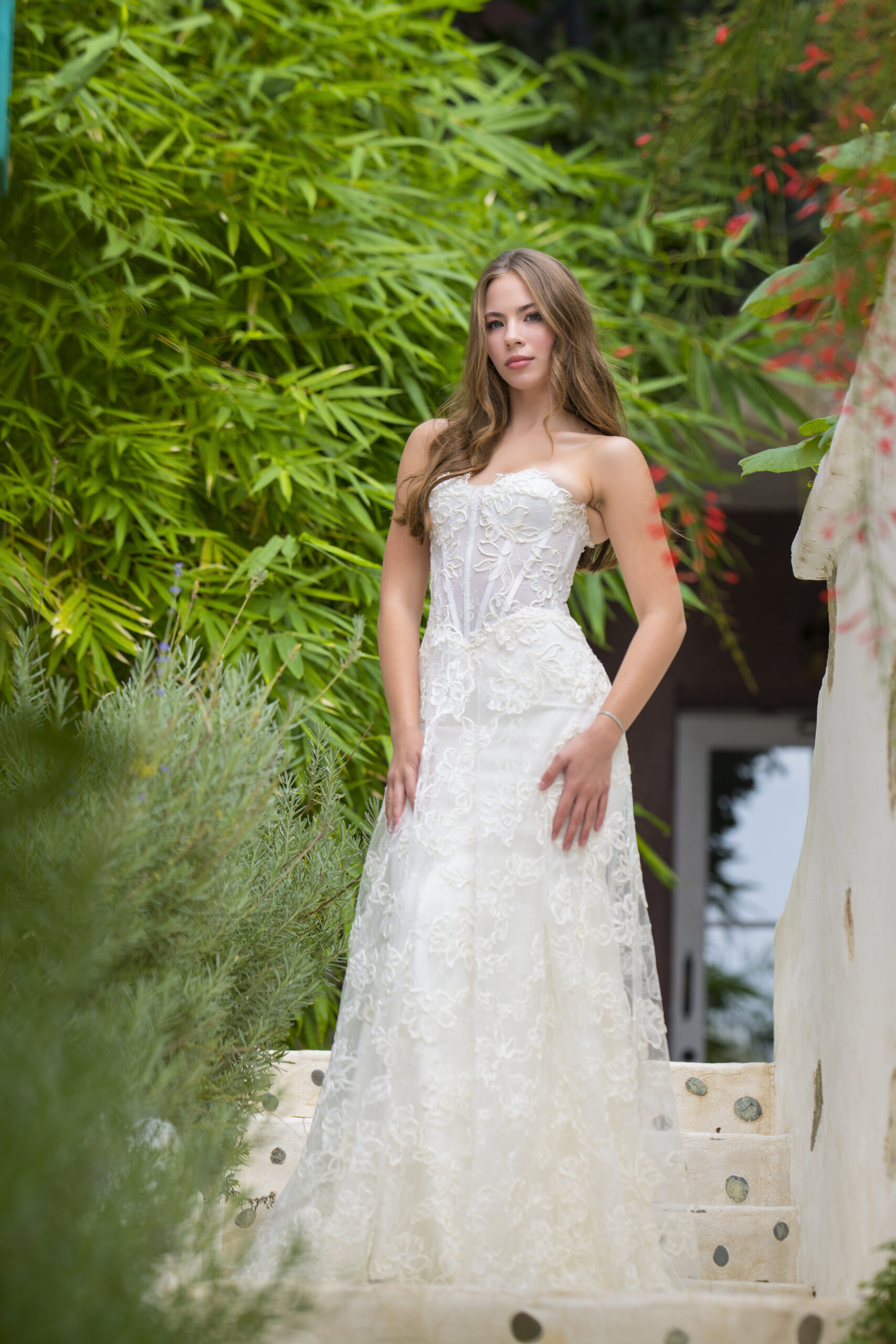 Elvira Helen Kesim Dantelli Vintage Kalp Yaka Romantik Gelinlik