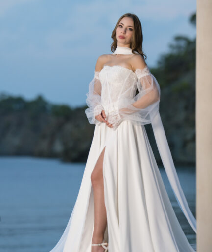 Laelia Helen Kesim Balon Kollu Fransız Dantelli Tül Straplez Yaka Romantik Gelinlik