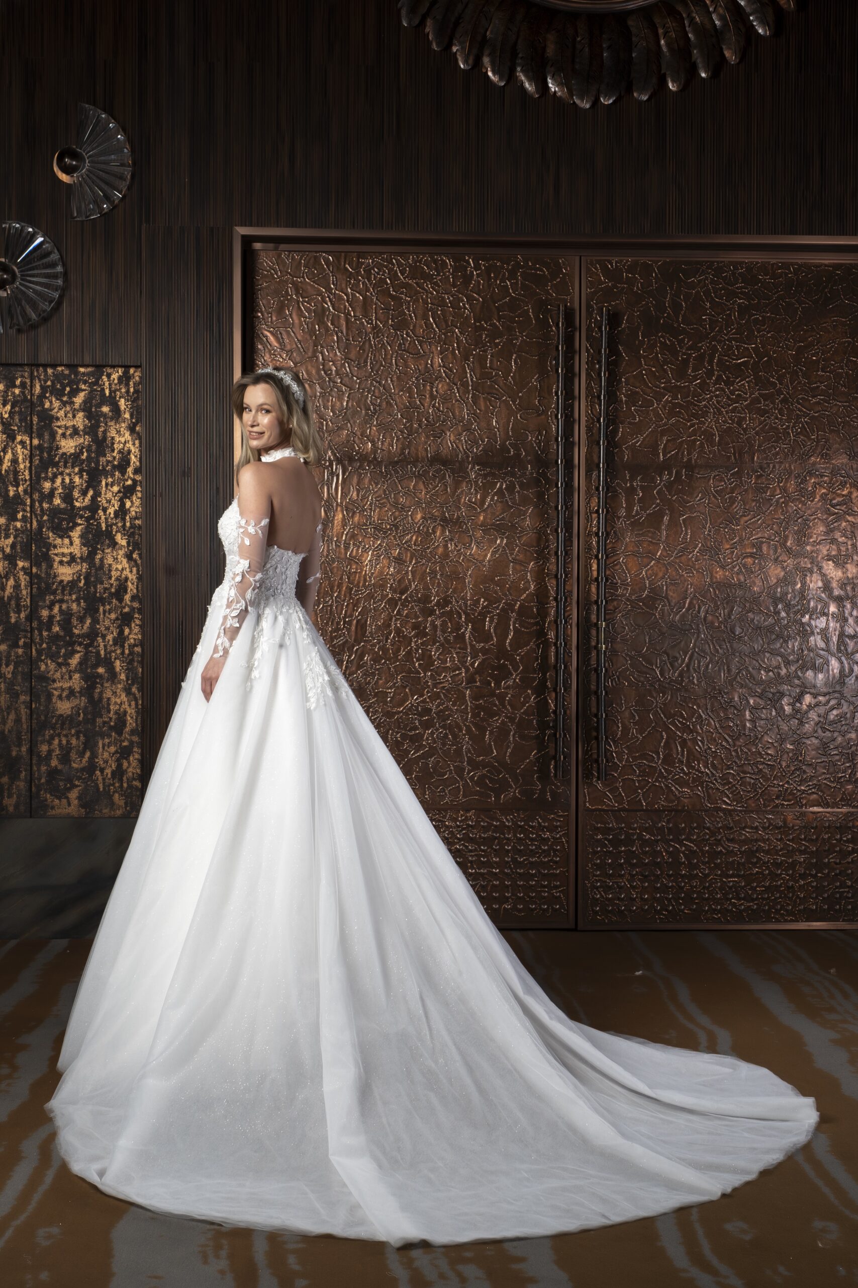 Valora Helen Kesim Uzun Kollu Tül Bohem Hakim Yaka Zarif Gelinlik - Görsel 3