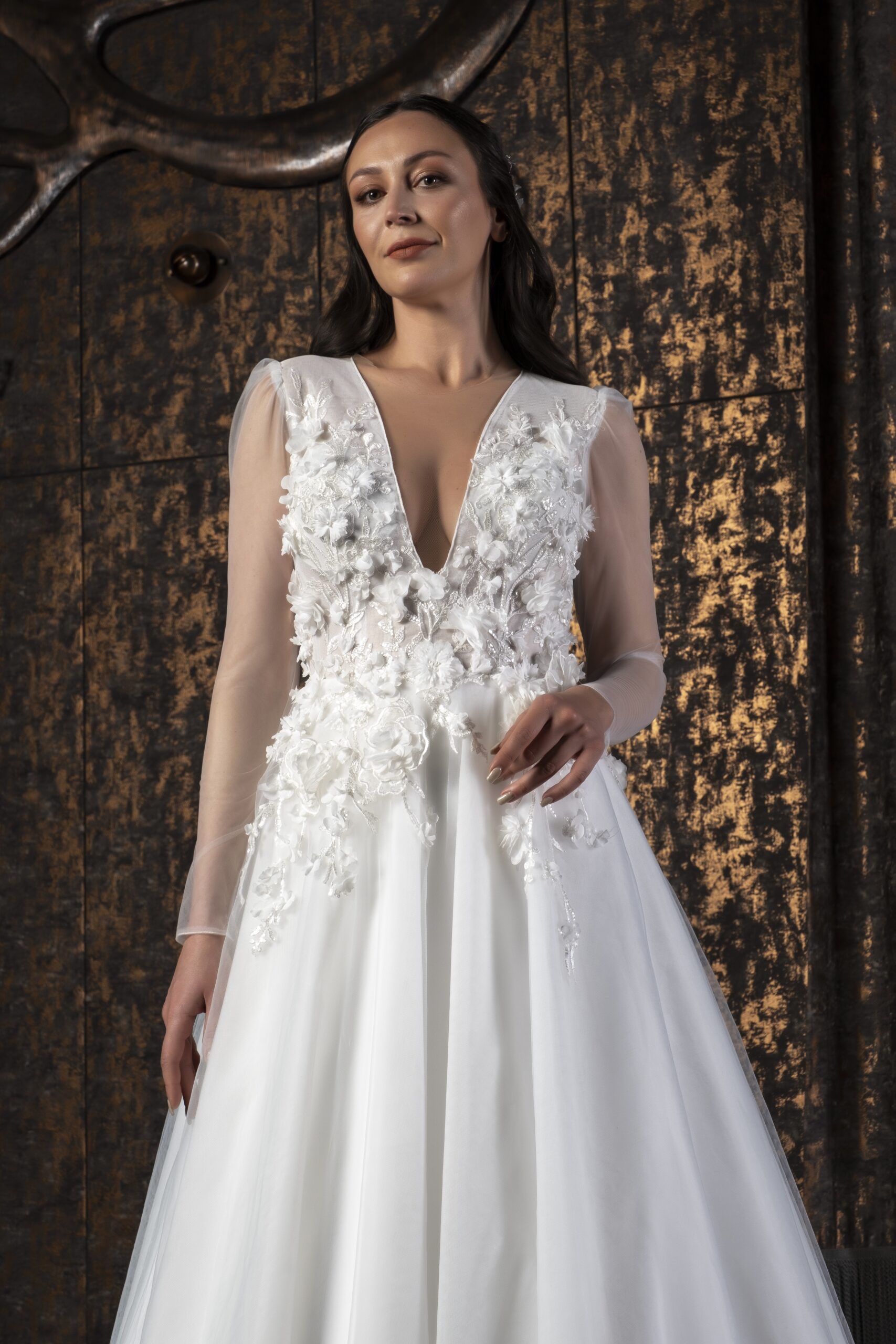 Evoria Helen Kesim Uzun Kollu Üç Boyutlu Detaylara Sahip Bohem Zarafet Gelinliği - Görsel 2