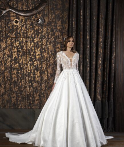 Velaria Zarif Dantel Dokulu Uzun Kollu A Kesim Gelinlik