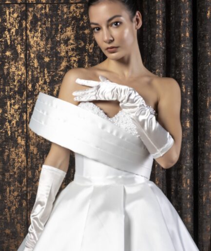 Anora Saten Prenses Kesim Kalp Yaka Zarif Gelinlik