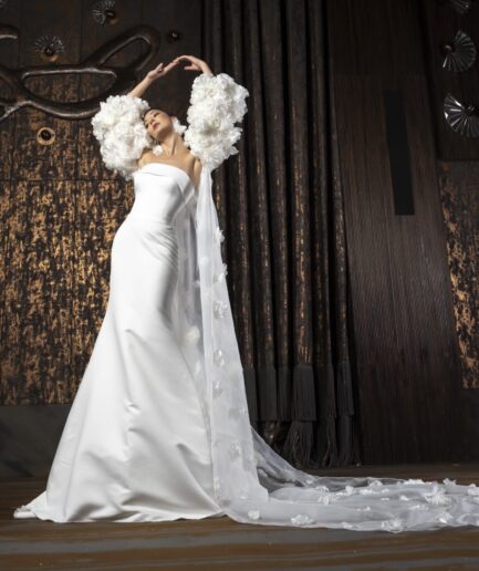 Ravelle Sade Saten Balık Kesim Straplez Yaka Modern Gelinlik