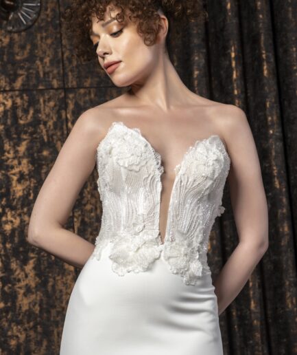 Valleria Balık / Saten / Sade / Kalp Yaka Gelinlik - SE2448