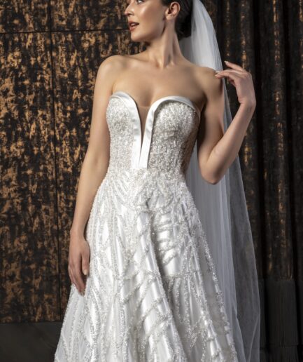 Liora A Kesim / Straplez Yaka Gelinlik - SE2451