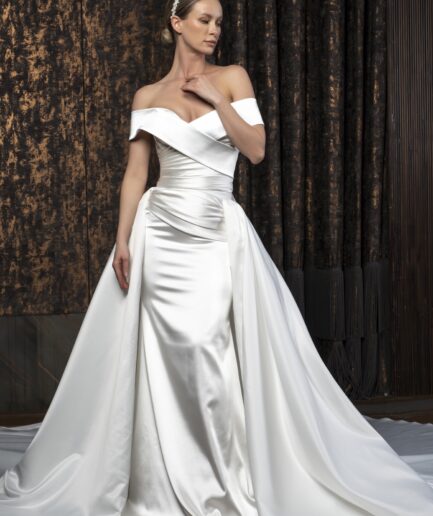 Thalina Saten Balık Kesim Düşük Kol Kayık Yaka Zarif Gelinlik