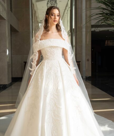 Valeris A Kesim / Dantelli / Kayık Yaka Gelinlik - SE2513