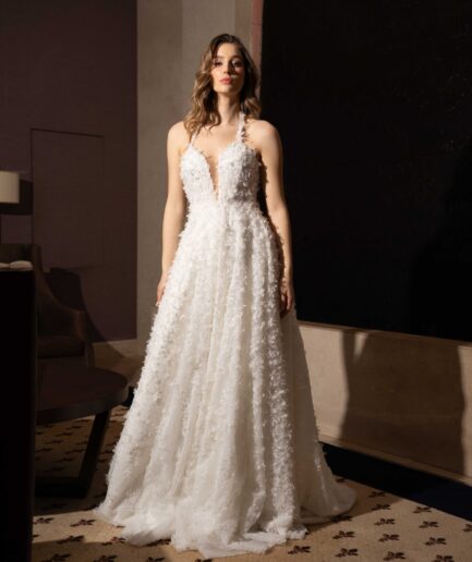 Bellanova Helen Kesim / Askılı / Üç Boyutlu / Kalp Yaka Gelinlik - SE2536