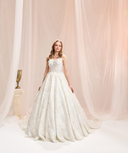 Emina Dantelin Zamansız Işıltısıyla Prenses Kesim Askılı Kare Yaka Zarif Gelinlik